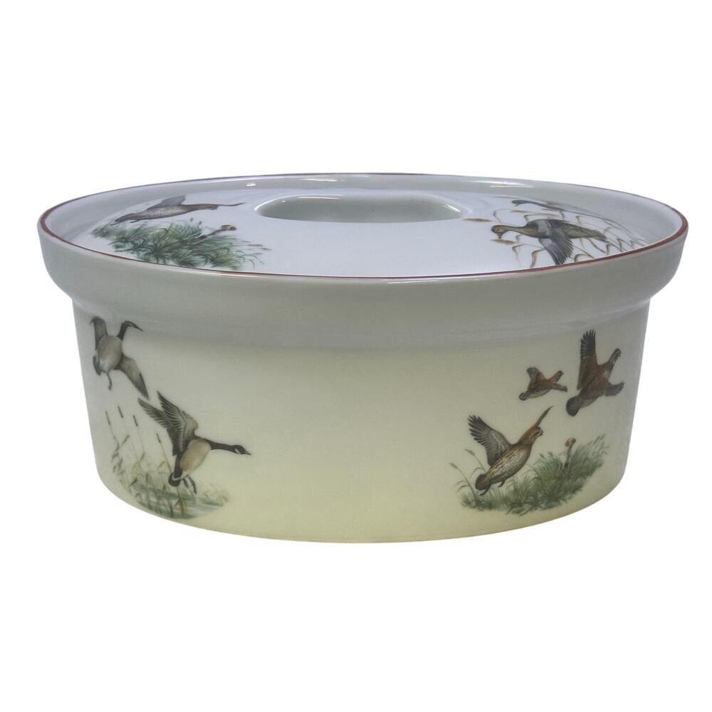 Porcelaine de Paris Vintage Oval Covered Baker Hand Painted Waterfowl Design